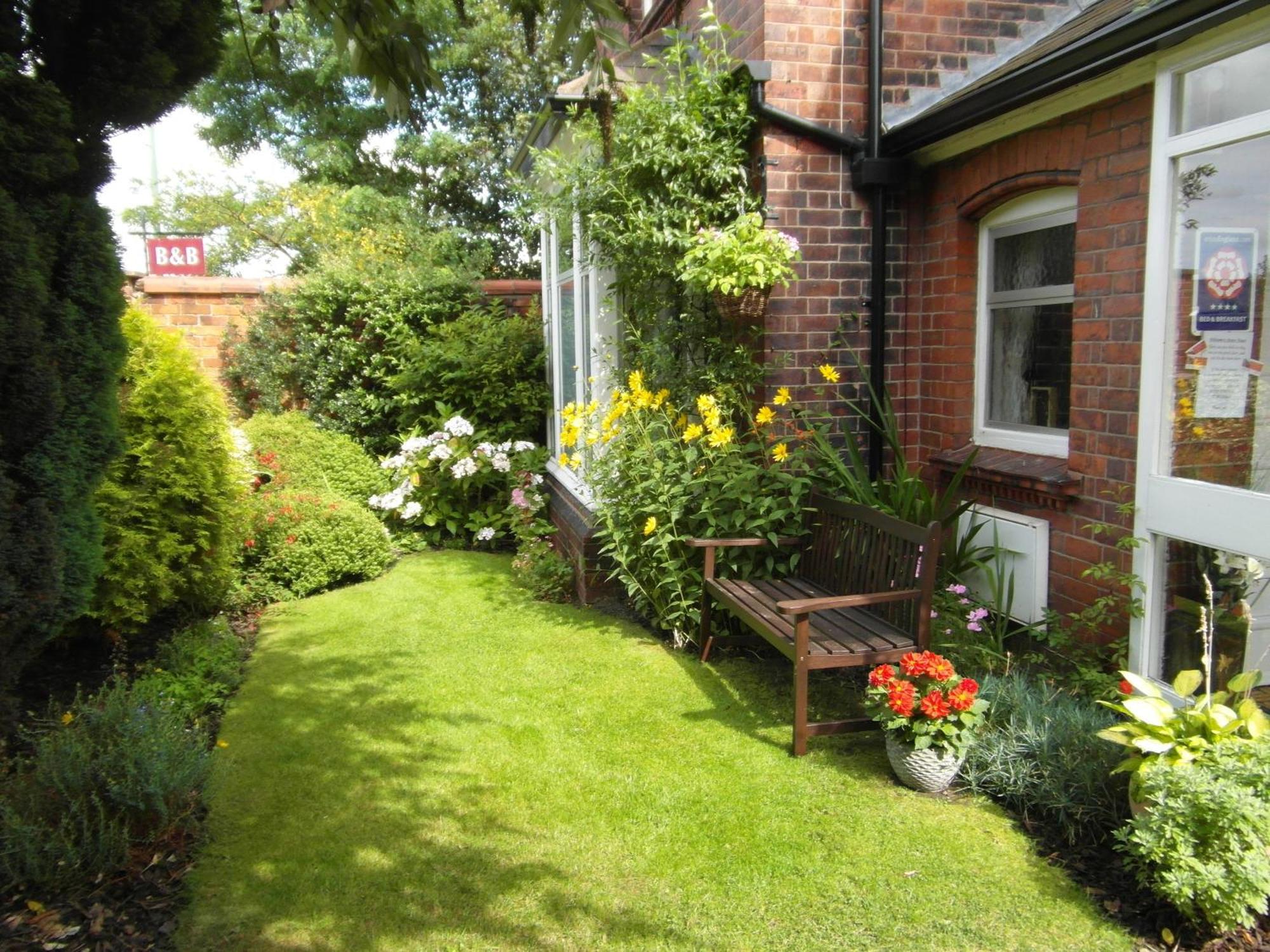 Anton Guest House Bed And Breakfast Shrewsbury Eksteriør bilde